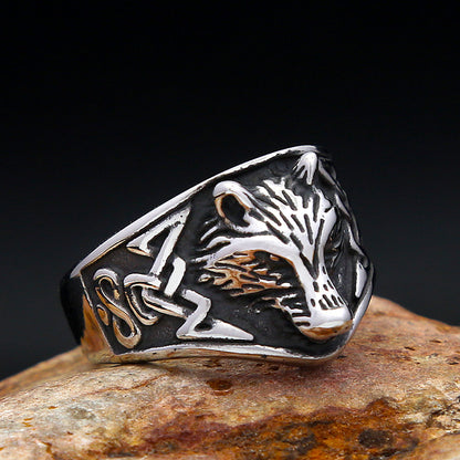 Nordic Style Wolf Ring For Men In Durable Titanium Steel, Featuring Bold Design For Everyday Wear