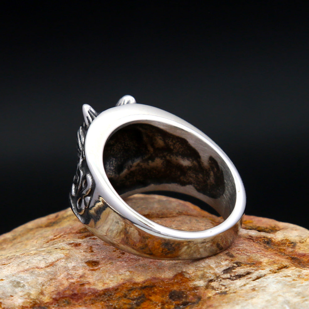 Nordic Style Wolf Ring For Men In Durable Titanium Steel, Featuring Bold Design For Everyday Wear