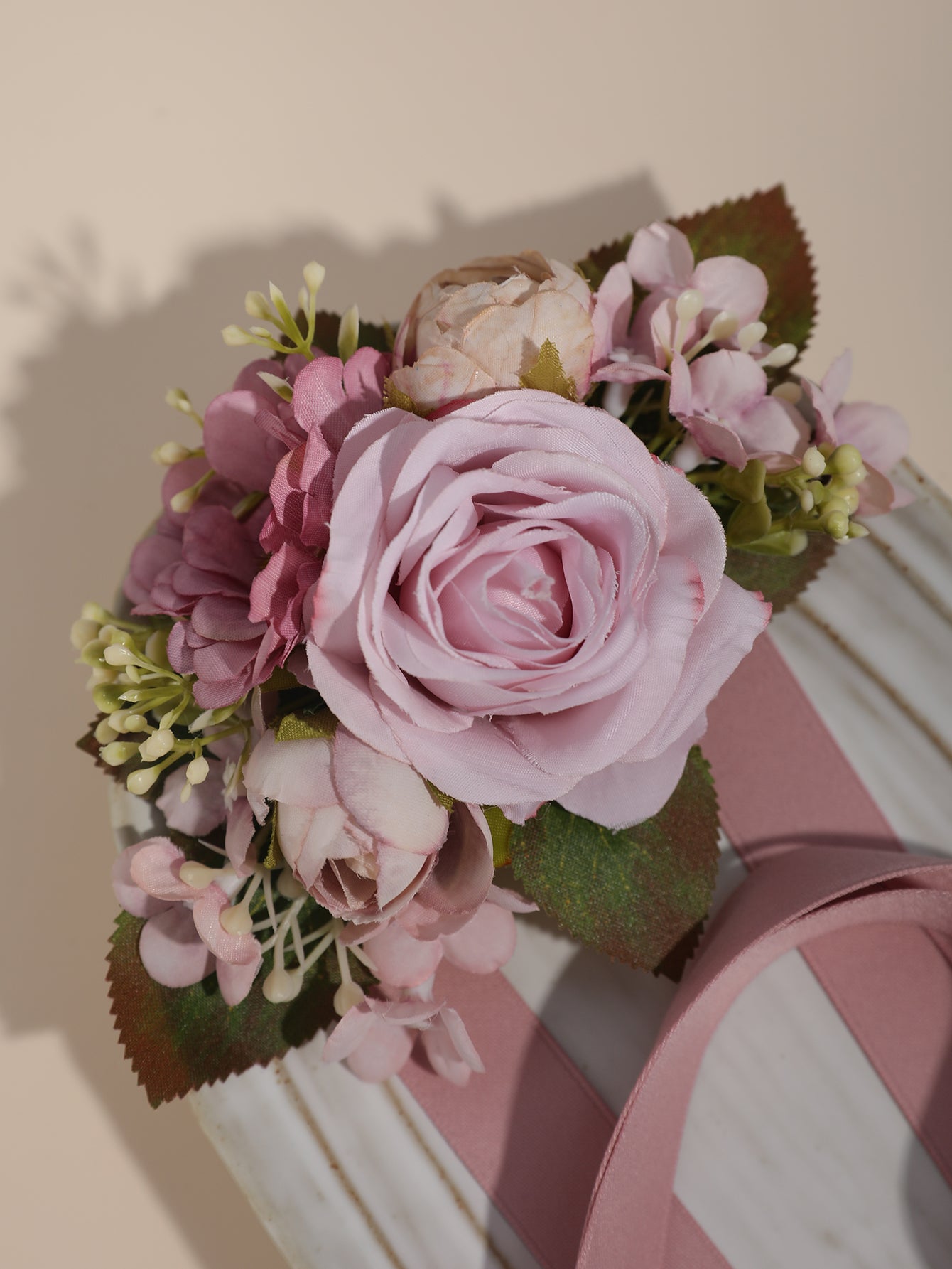 Sweet Women's Wedding Accessory In Polyester Featuring Flowers, Suitable For All Seasons, 1 Piece