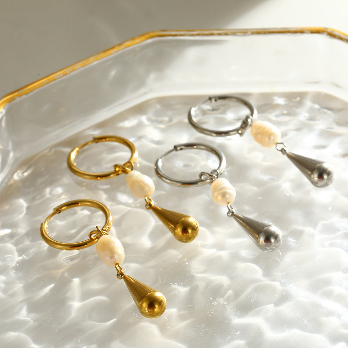 Water Droplets Drop Earrings For Women, Electroplated 304 Stainless Steel With 18K Real Gold Plated And Freshwater Pearl Inlay