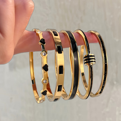 Heart Shape Bangle For New Year, Unisex 304 Stainless Steel With 18K Real Gold Plated And Zircon Inlay