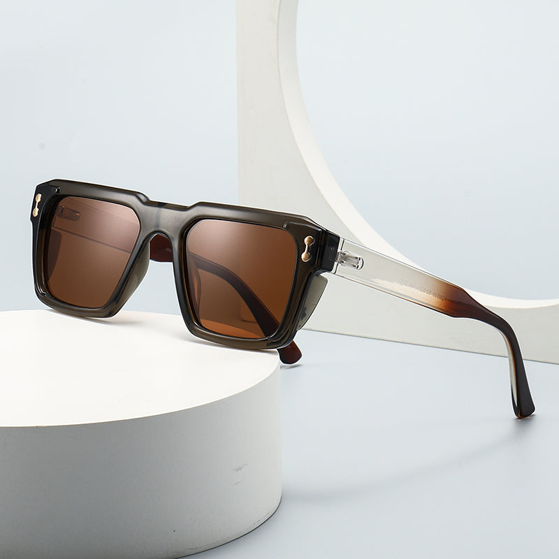 Unisex Square Full Frame Sunglasses With PC Polarized Lens Material In Coffer Color For All Seasons