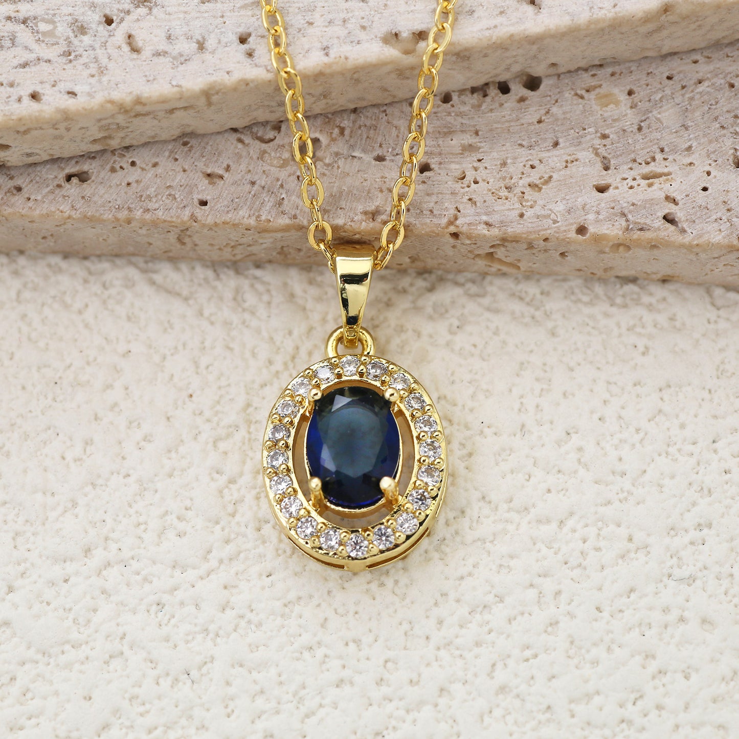 Oval Pendant Necklace For Women In Brass With 18K Real Gold Plated Finish Featuring Zircon On Cable Chain