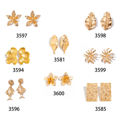 Asymmetrical Flowers Stud Earrings For Women In Zinc Alloy With Golden Plated Electroplated Finish
