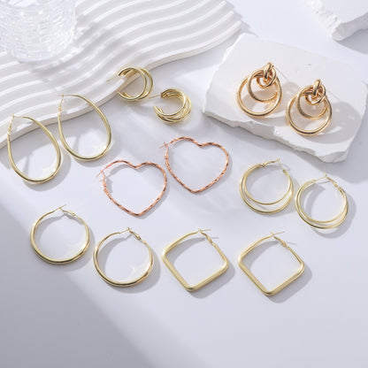 Simple Style Round Earrings For Women In Golden Metal Featuring Electroplated Finish