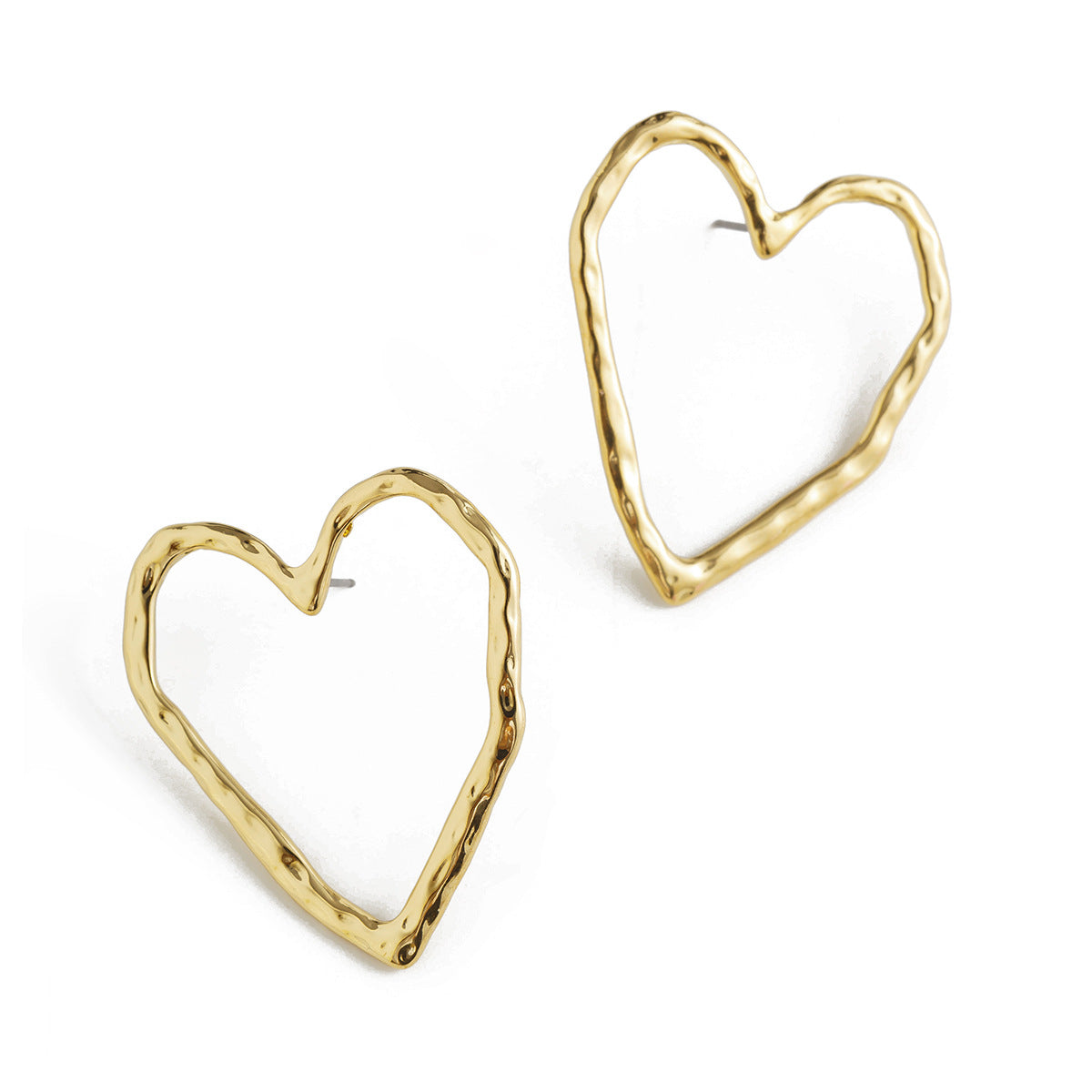 Exaggerated Heart Shape Earrings For Women In Golden Alloy, Stylish And Bold Design