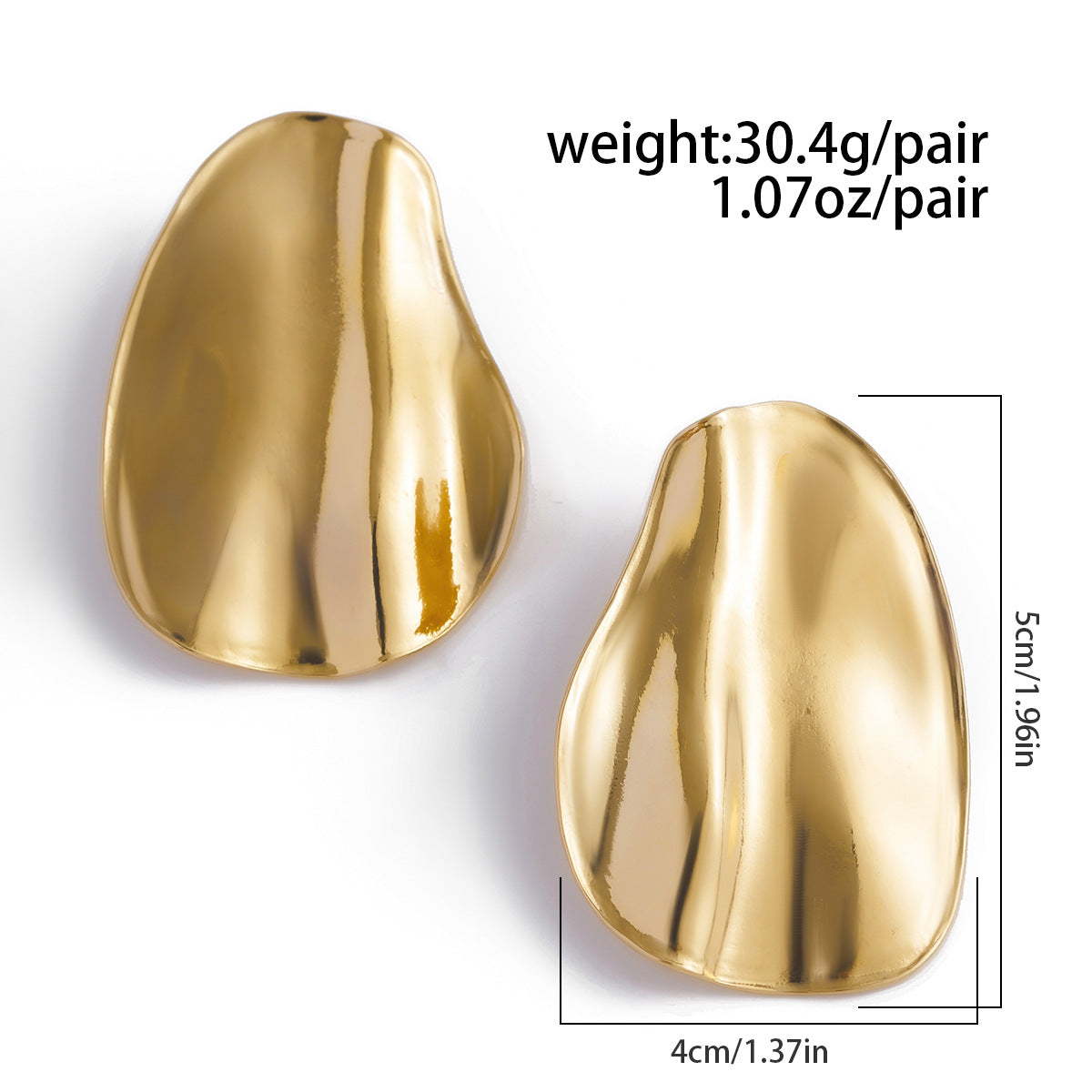 Exaggerated Heart Shape Earrings For Women In Golden Alloy, Stylish And Bold Design