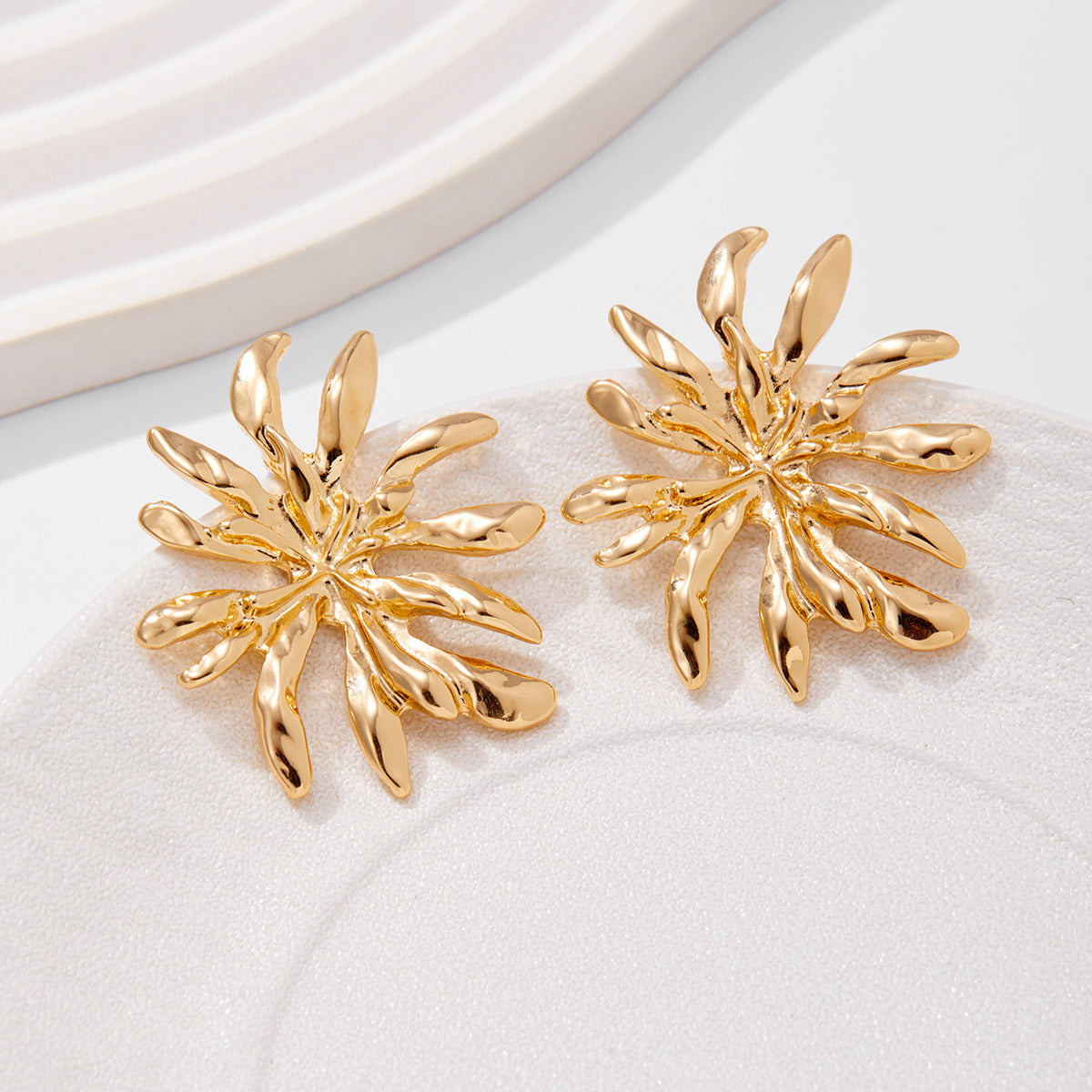 Asymmetrical Flowers Stud Earrings For Women In Zinc Alloy With Golden Plated Electroplated Finish