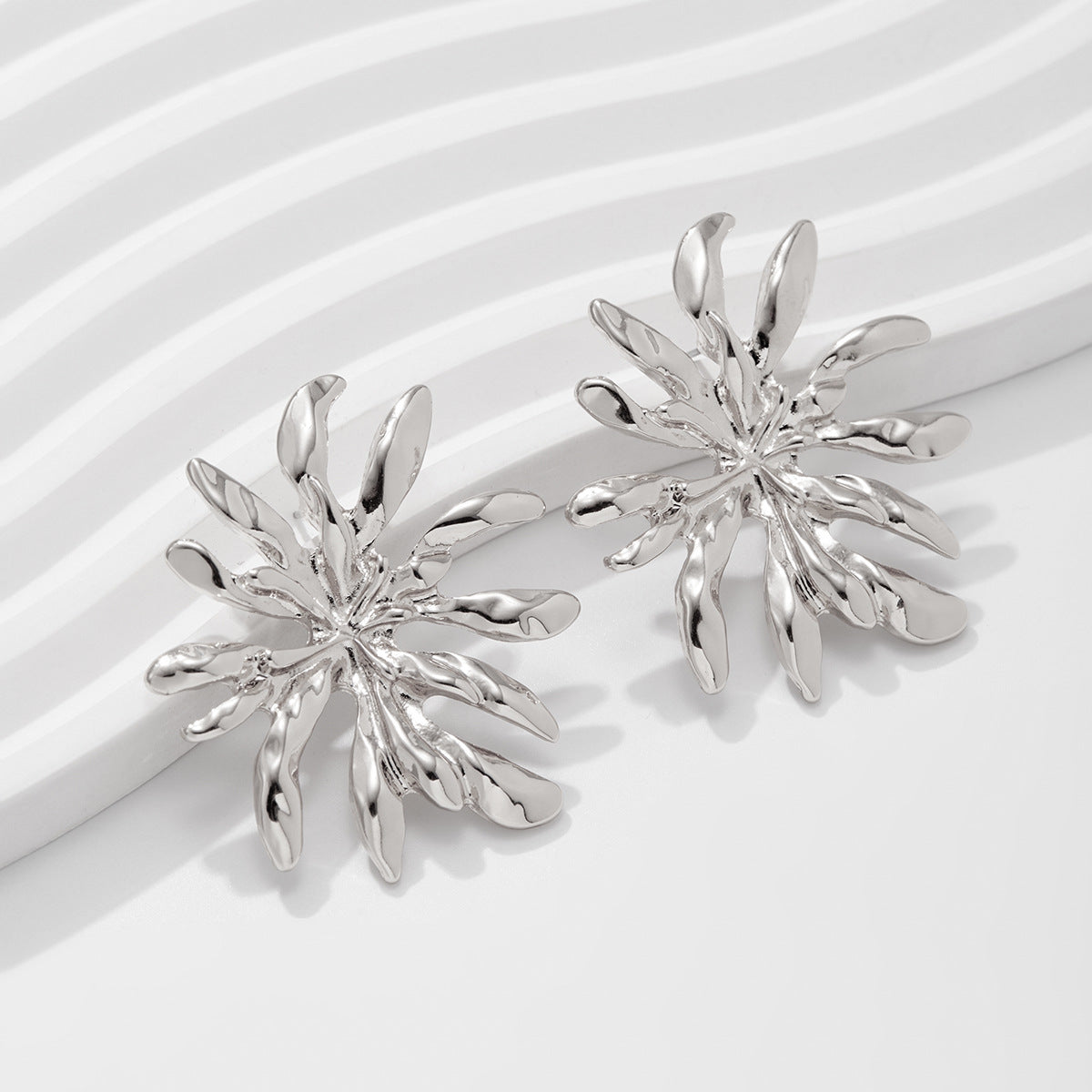 Asymmetrical Flowers Stud Earrings For Women In Zinc Alloy With Golden Plated Electroplated Finish