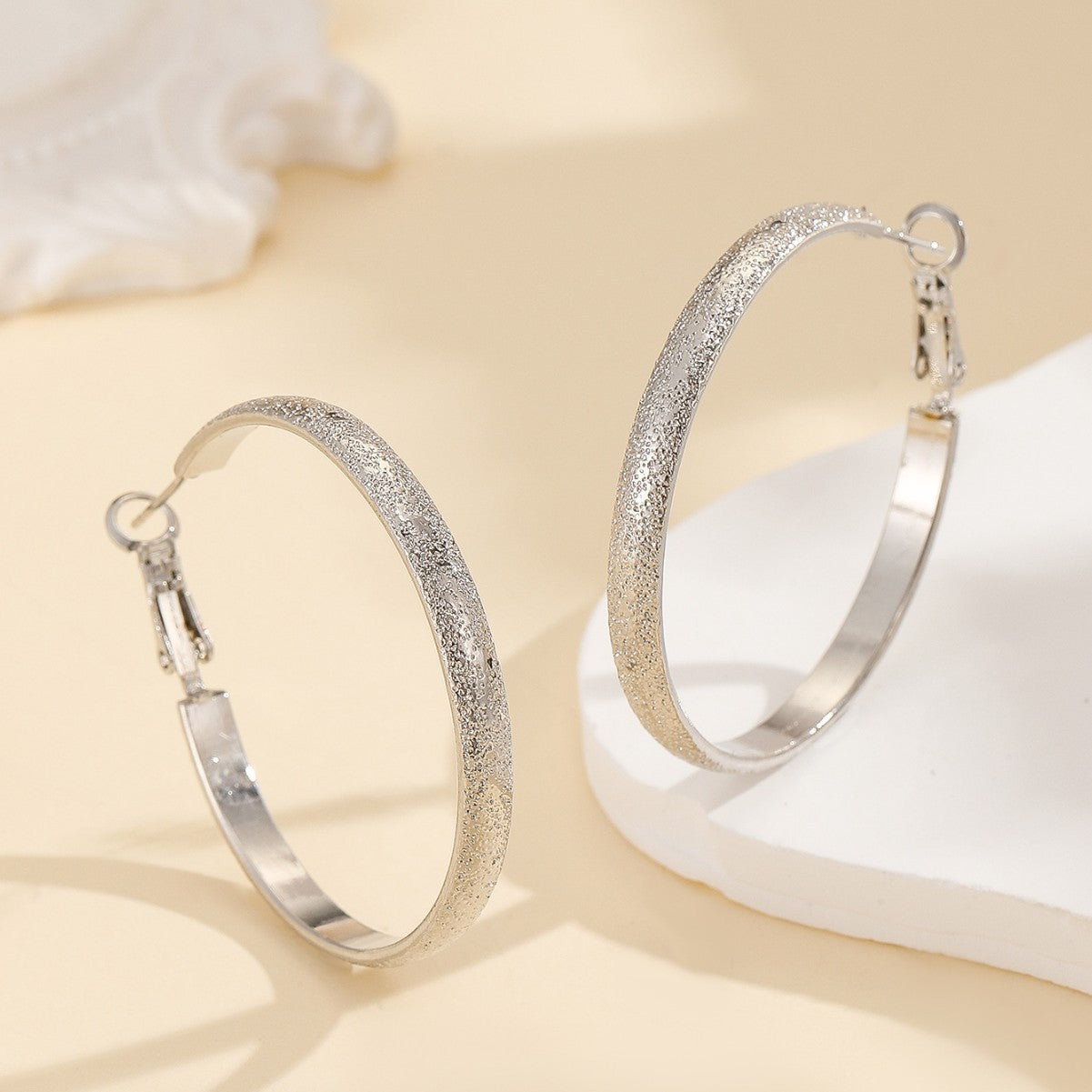 Simple Style Round Earrings For Women In Golden Metal Featuring Electroplated Finish