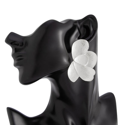 Asymmetrical Flowers Stud Earrings For Women In Zinc Alloy With Golden Plated Electroplated Finish