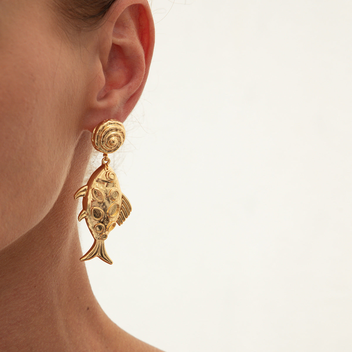 Asymmetrical Flowers Stud Earrings For Women In Zinc Alloy With Golden Plated Electroplated Finish