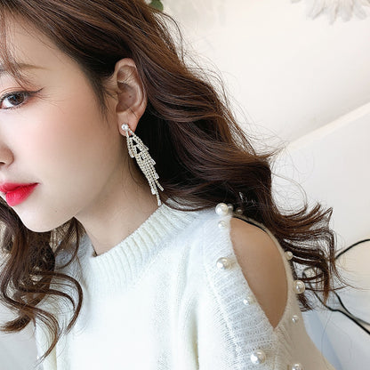 Asymmetrical Exaggerated Tassel Earrings For Women In Golden Metal With Zircon Inlay