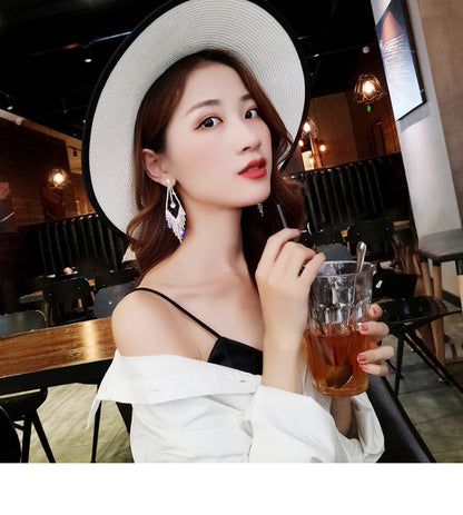 Asymmetrical Exaggerated Tassel Earrings For Women In Golden Metal With Zircon Inlay