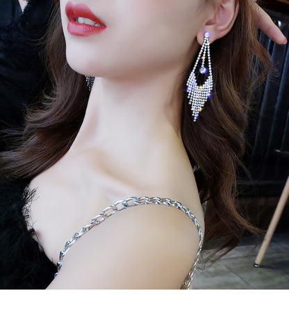 Asymmetrical Exaggerated Tassel Earrings For Women In Golden Metal With Zircon Inlay