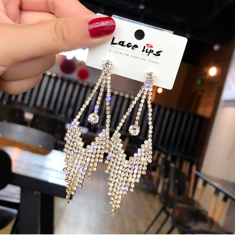 Asymmetrical Exaggerated Tassel Earrings For Women In Golden Metal With Zircon Inlay
