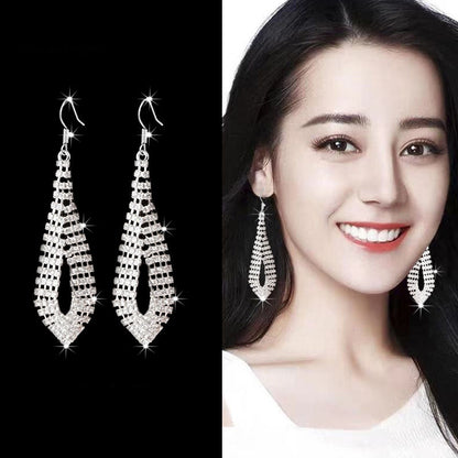 Asymmetrical Exaggerated Tassel Earrings For Women In Golden Metal With Zircon Inlay
