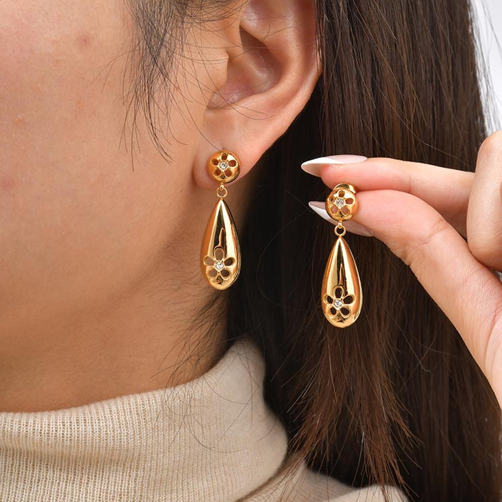 Solid Color Earrings For Women In IG Style, Made Of 304 Stainless Steel With 18K Real Gold Plating And Zircon Inlay