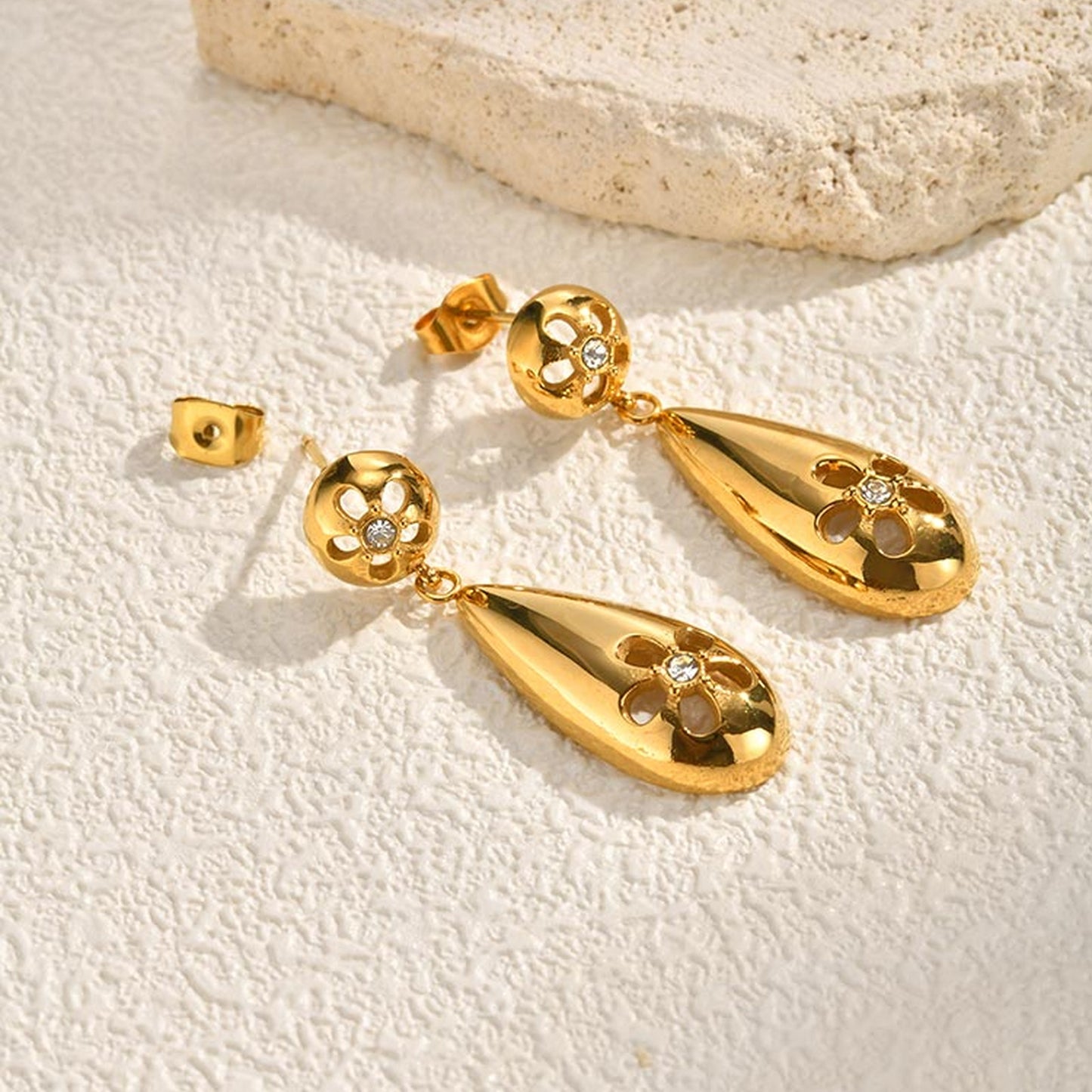 Solid Color Earrings For Women In IG Style, Made Of 304 Stainless Steel With 18K Real Gold Plating And Zircon Inlay