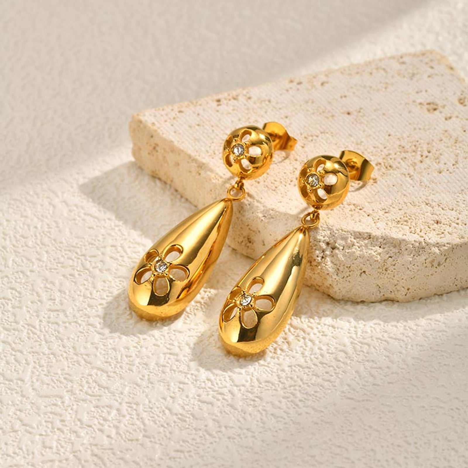 Solid Color Earrings For Women In IG Style, Made Of 304 Stainless Steel With 18K Real Gold Plating And Zircon Inlay