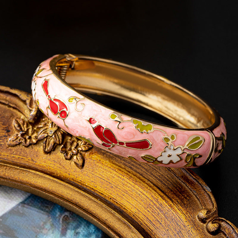 Vintage Style Pink Enamel Flowers Bangle For Women In Metal