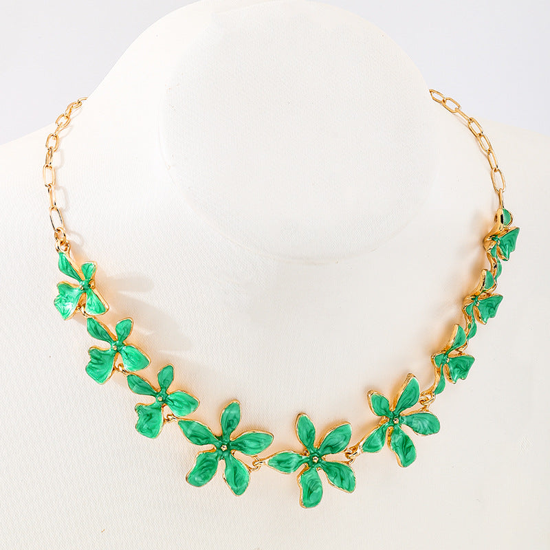 Enamel Green Flowers Necklace For Women In Alloy, Perfect For Banquet Occasions