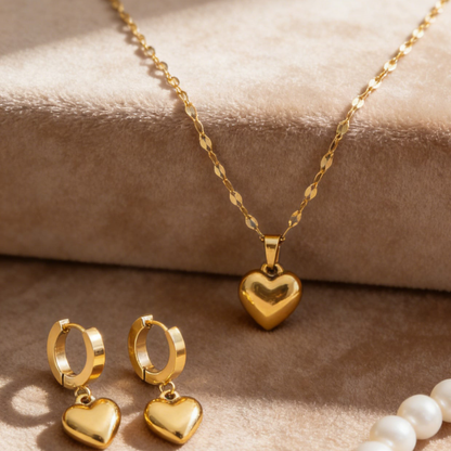 Heart Shape Three-dimensional Jewelry Set For Women In 304 Stainless Steel With 18K Real Gold Plated Lip Chain