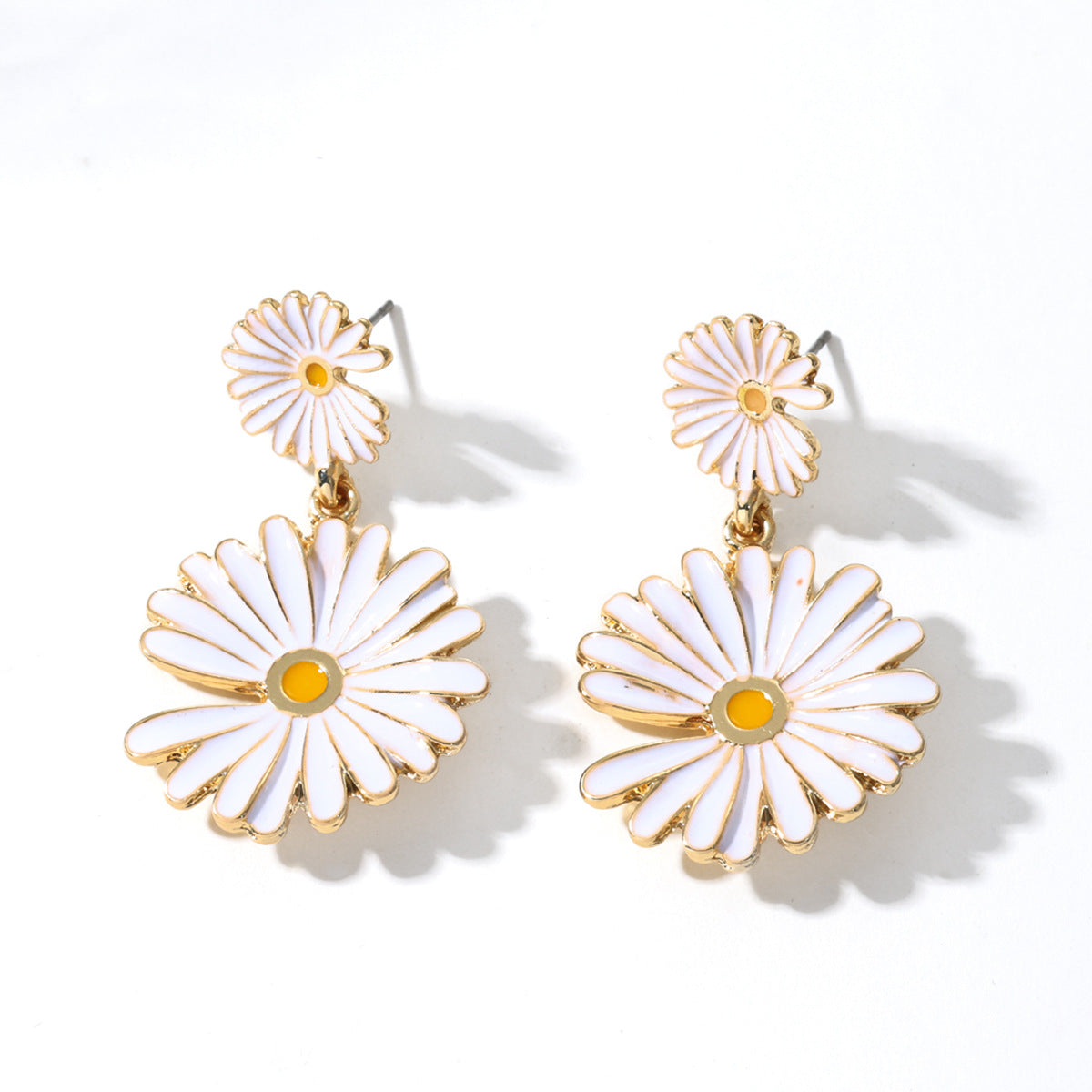 Daisy Earrings For Women In Pastoral Style, Made Of Zinc Alloy With Electroplated Gold Plating Process