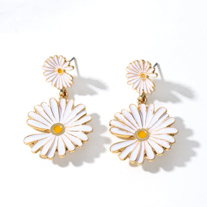 Daisy Earrings For Women In Pastoral Style, Made Of Zinc Alloy With Electroplated Gold Plating Process
