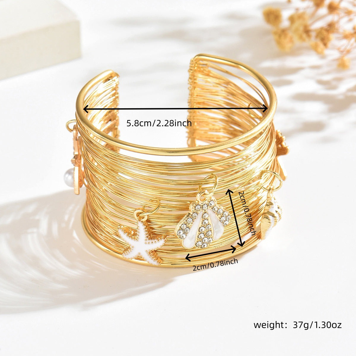 Exaggerated Starfish Bangle For Jewelry Accessories Featuring Electroplated Golden Metal With Imitation Pearl Inlay