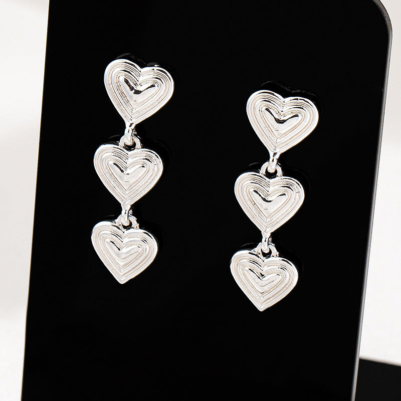 Heart Shape Tassel Earrings For Women In Simple Style, Golden Alloy, Perfect For Banquet