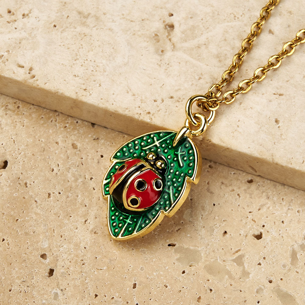 Owl Pendant In Copper With 18K Real Gold Plated Electroplating, Enamel Process And 0.05µm-0.08µm Thickness, 1 Pc/Package