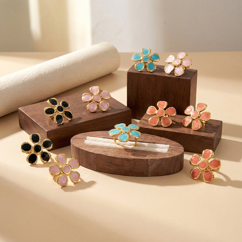 Casual Flowers Jewelry Set For Women In 304 Stainless Steel With Golden Plated Finish