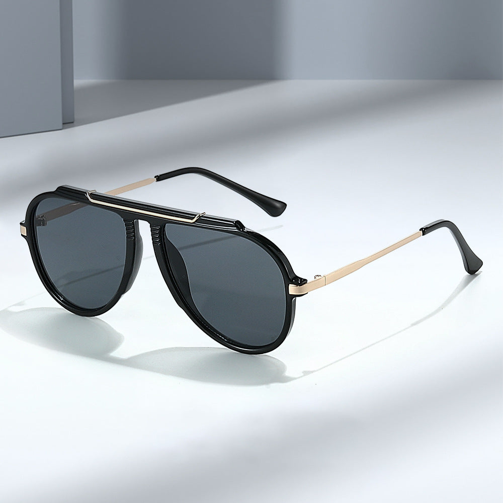 Unisex Toad Glasses Sunglasses With Full Frame And PC Lens Material In Black, Perfect For Party