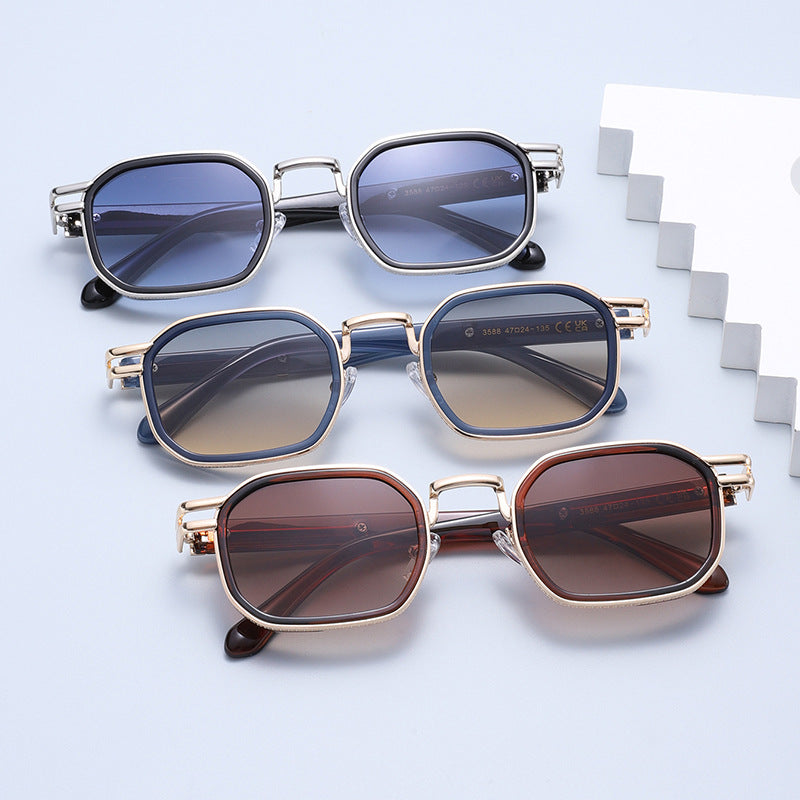 Unisex Full Frame Polygons Sunglasses With PC Lens Material In Golden, Perfect For Spring Season