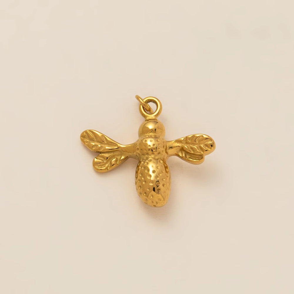 Heart Shape Pendant In 27x23mm 304 Stainless Steel With 18K Gold Plated PVD Coating And 0.03µm Thickness, 1 Piece