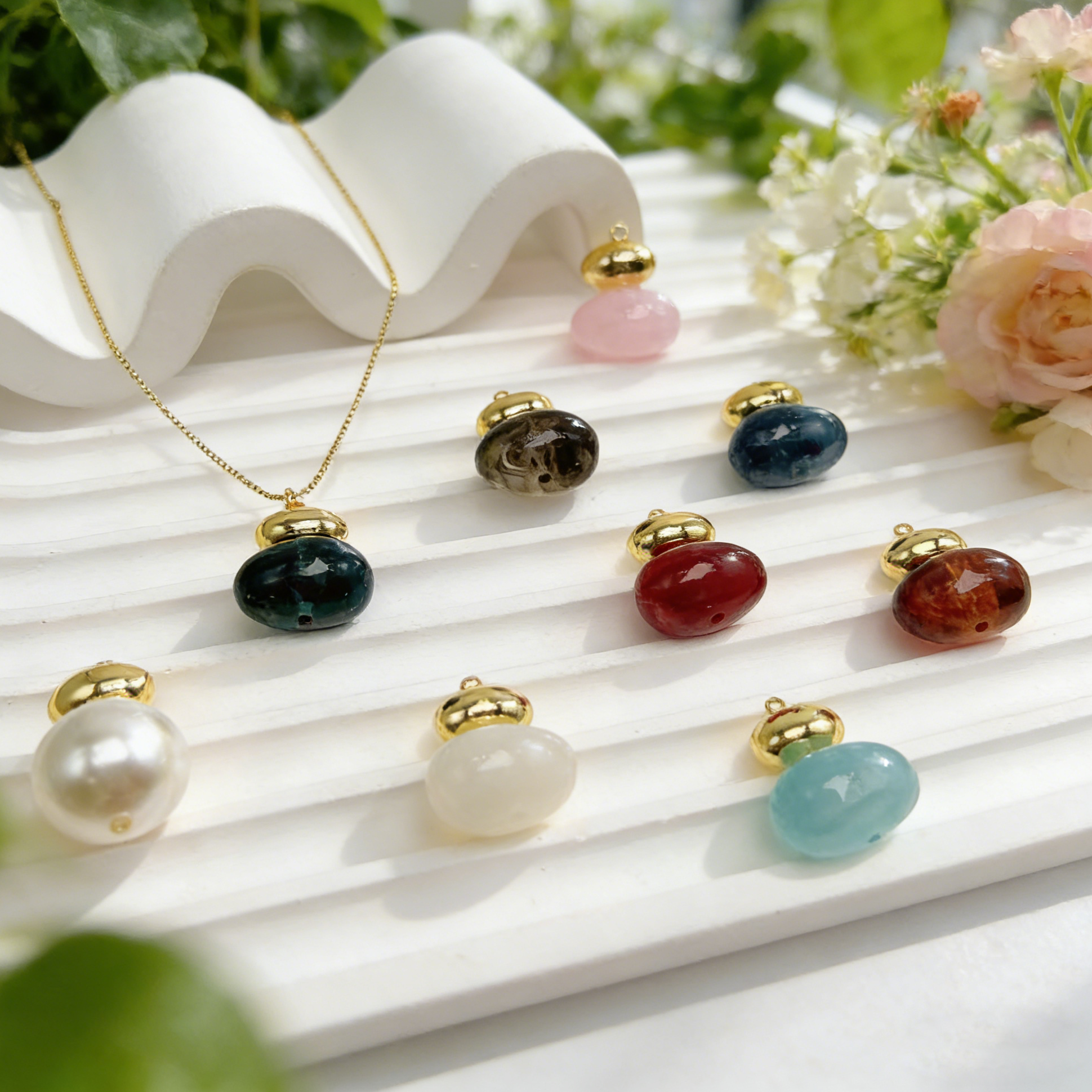 Oval Copper Pendant With 18K Gold Plated Electroplating Featuring Resin Inlay, Handmade, 1 Pc/Package