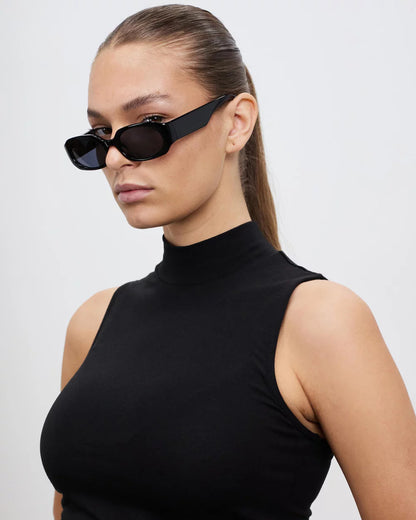 Unisex Square Full Frame Sunglasses With Ac Lens Material In Black, Perfect For Spring
