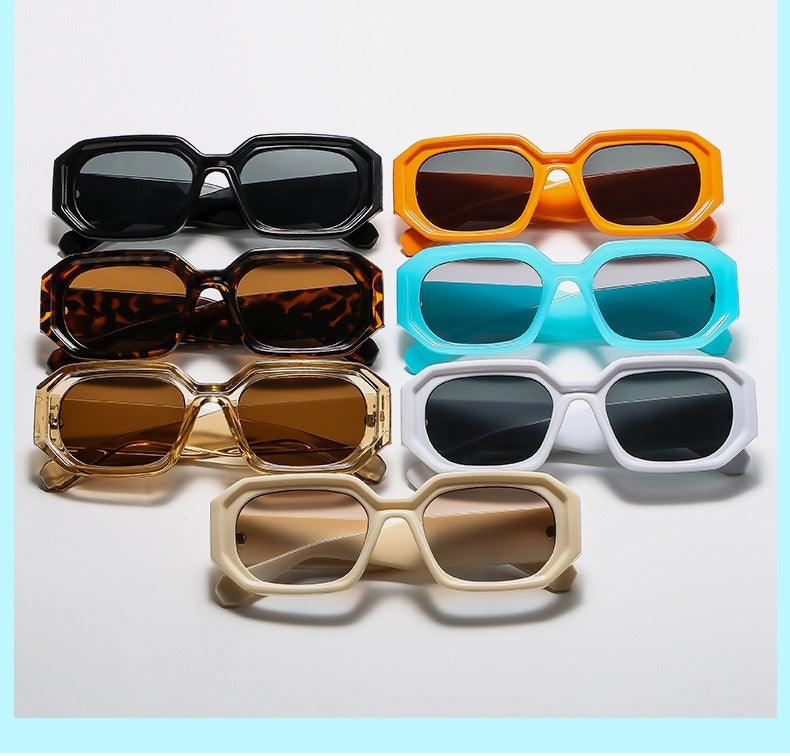 Unisex Square Full Frame Sunglasses With AC Lens Material In Black For Spring And Summer