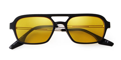 Women’s Square Full Frame Sunglasses With AC Lens Material In Pink, Perfect For Spring