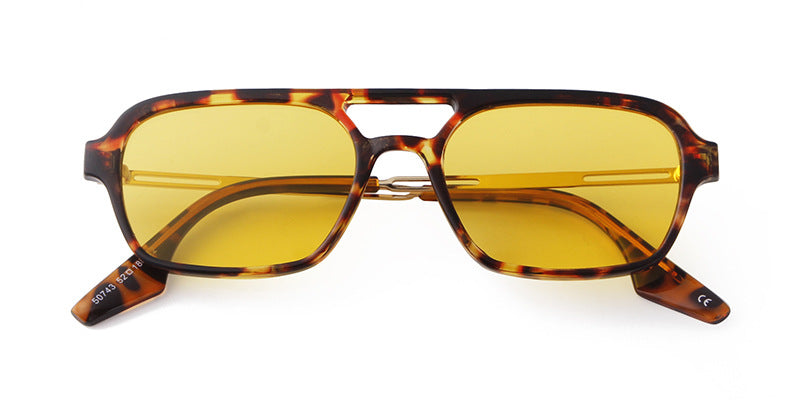 Women’s Square Full Frame Sunglasses With AC Lens Material In Pink, Perfect For Spring
