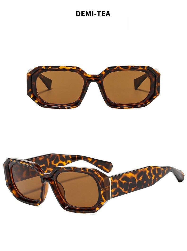 Unisex Square Full Frame Sunglasses With AC Lens Material In Black For Spring And Summer