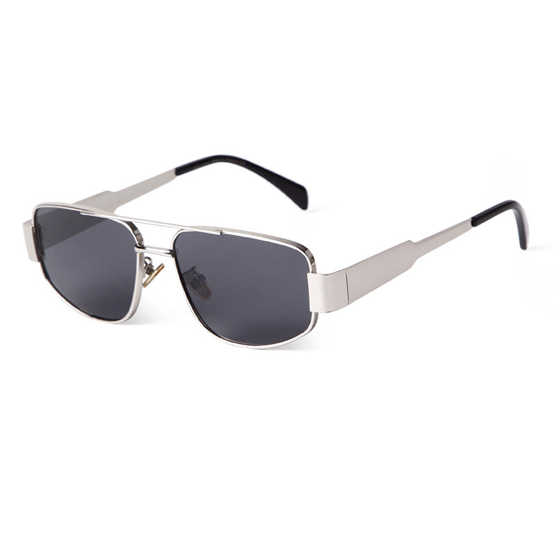 Men's Full Frame Polygons Sunglasses With PC Lens Material In Silver For Spring