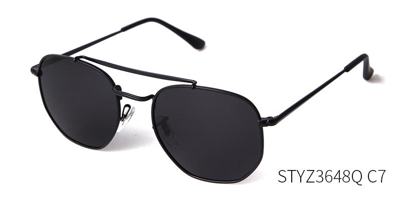 Full Frame Polygons Sunglasses With Tac Lens Material In Golden, Perfect For Travel And Spring Season