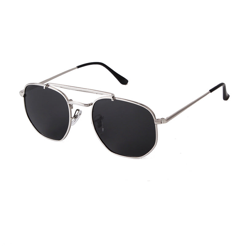 Full Frame Polygons Sunglasses With Tac Lens Material In Golden, Perfect For Travel And Spring Season