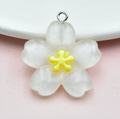 Resin Flowers Key Chain With Love Charms In Transparent Color, Decorative Hanging Accessory