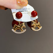 27 # Silver Needle-Red- Gold