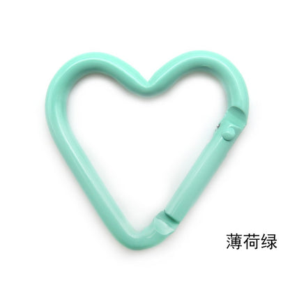 Heart Shape Climbing Carabiner Made Of Durable Aluminum Alloy For Outdoor And Hiking Activities