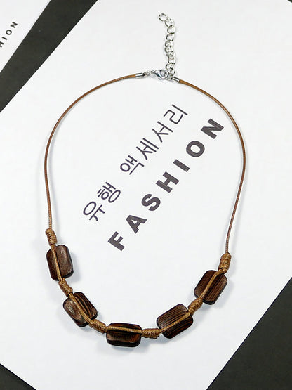 Women Artsy Wooden Straw Geometric Pendent Necklace