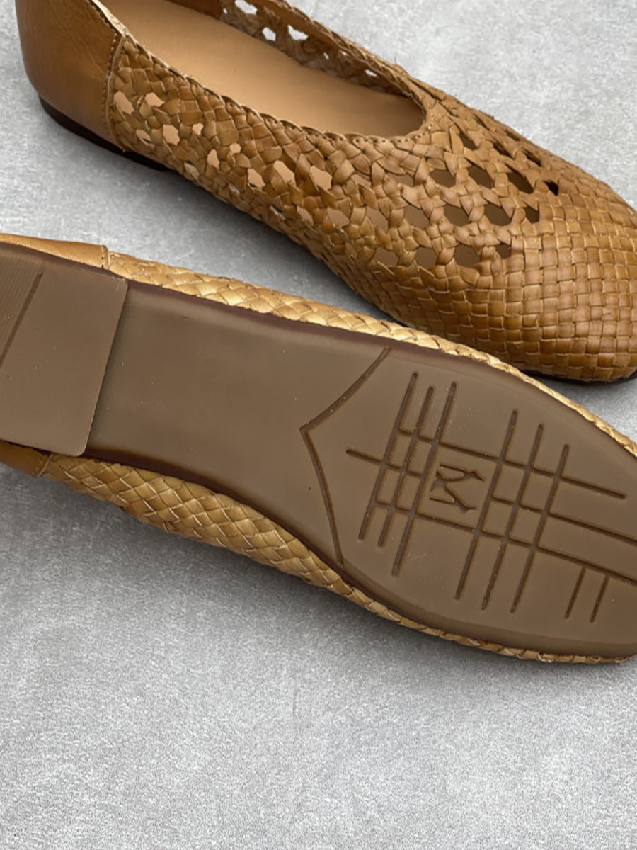 Women Retro Summer Genuine Leather Weave Shoes